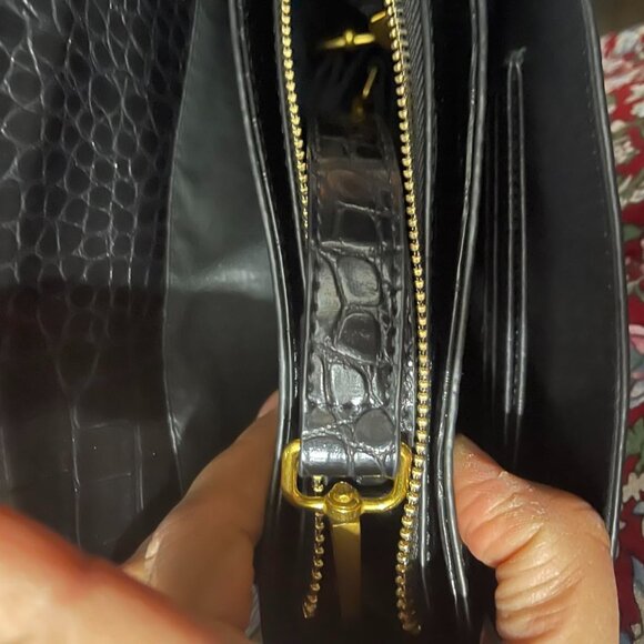 Neiman Marcus Black Crocodile Leather Crossbody Bag with Gold Hardware - Picture 5 of 6